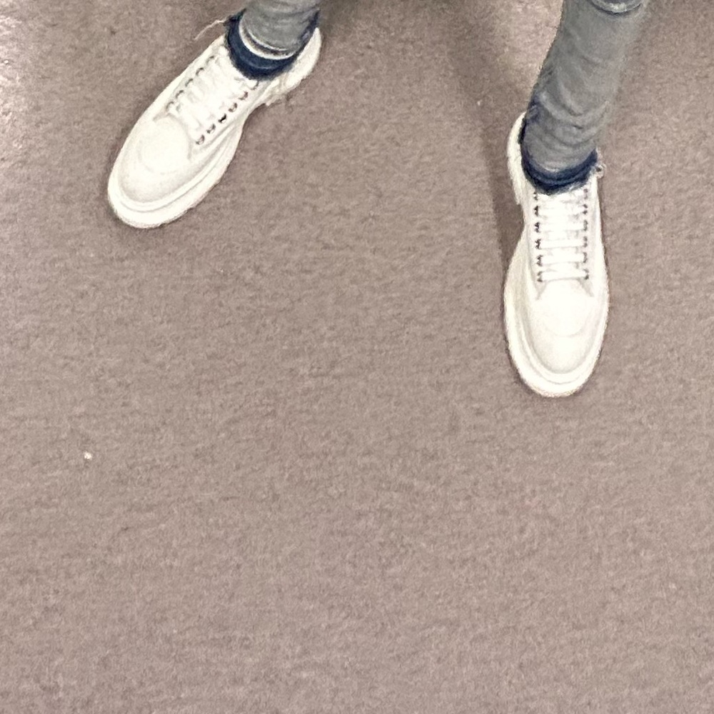 Alexander Mcqueens - image 2